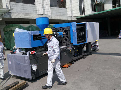 注塑機(jī)該如何進(jìn)行安裝與調(diào)試？
